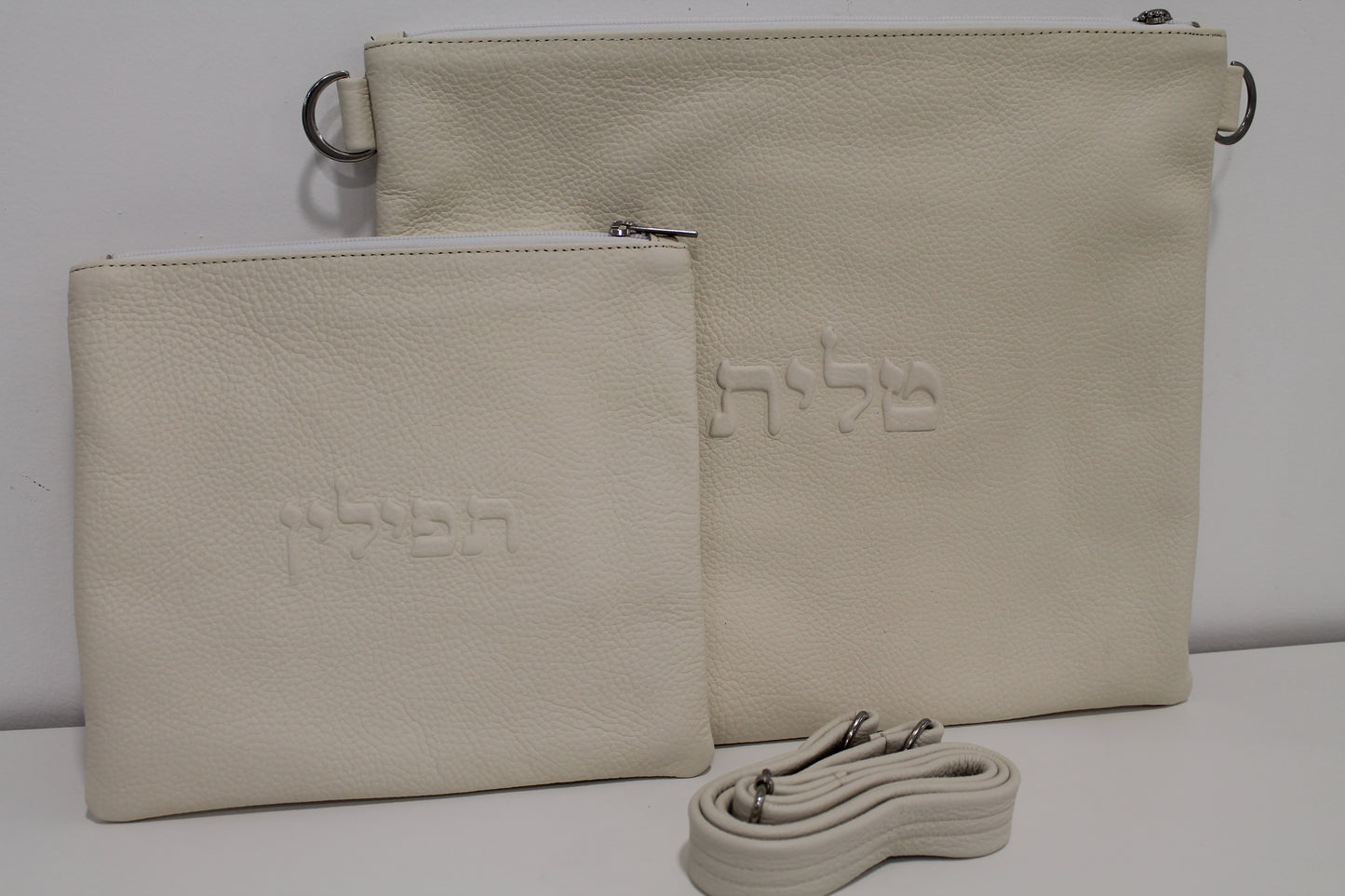 כיסוי טלית ותפילין 100% עור עם רצועת נשיאה